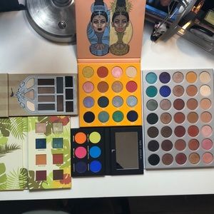 A set of lightly used eyeshadow Palettes